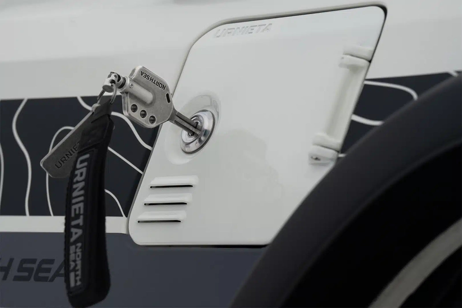 URNIETA Vintage Fuel Cap image 5 | PVS Automotive