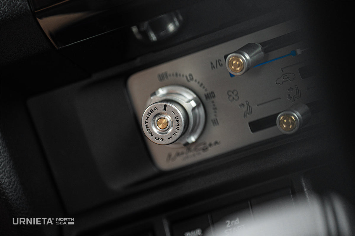 URNIETA AC Control Panel | 70 Series LandCruiser