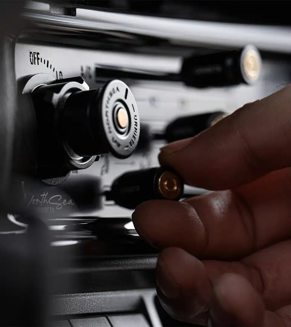 URNIETA AC Control Panel | 70 Series LandCruiser