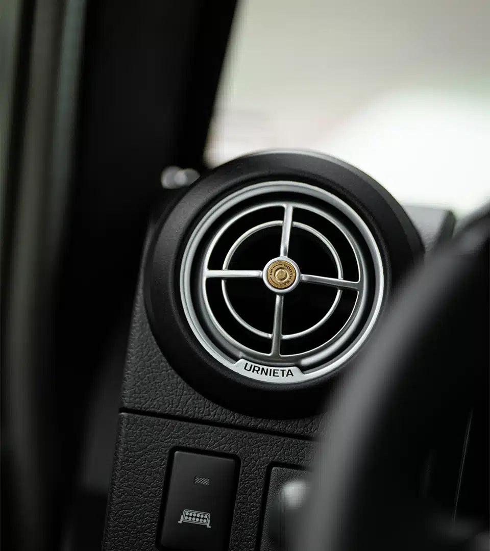 URNIETA Air Conditioning Vents | 70 Series LandCruiser
