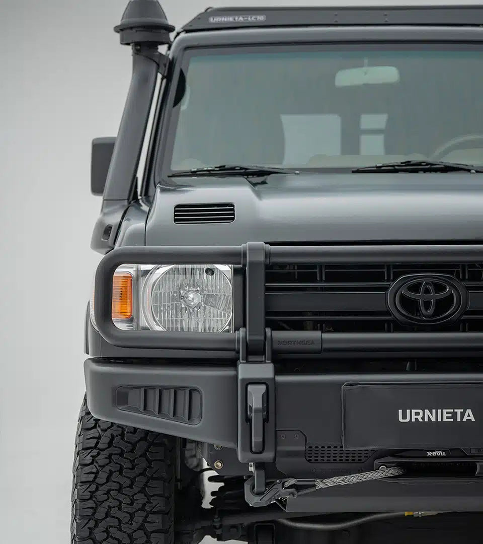 URNIETA Carbon Bonnet Kit | 70 Series LandCruiser 2007-2023