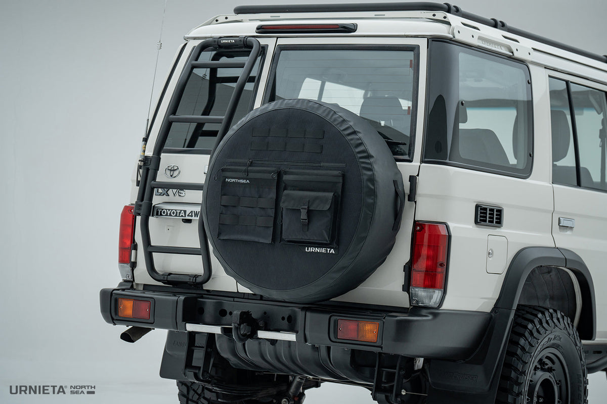 URNIETA Rear Door Ladder | 76 Series LandCruiser Wagon