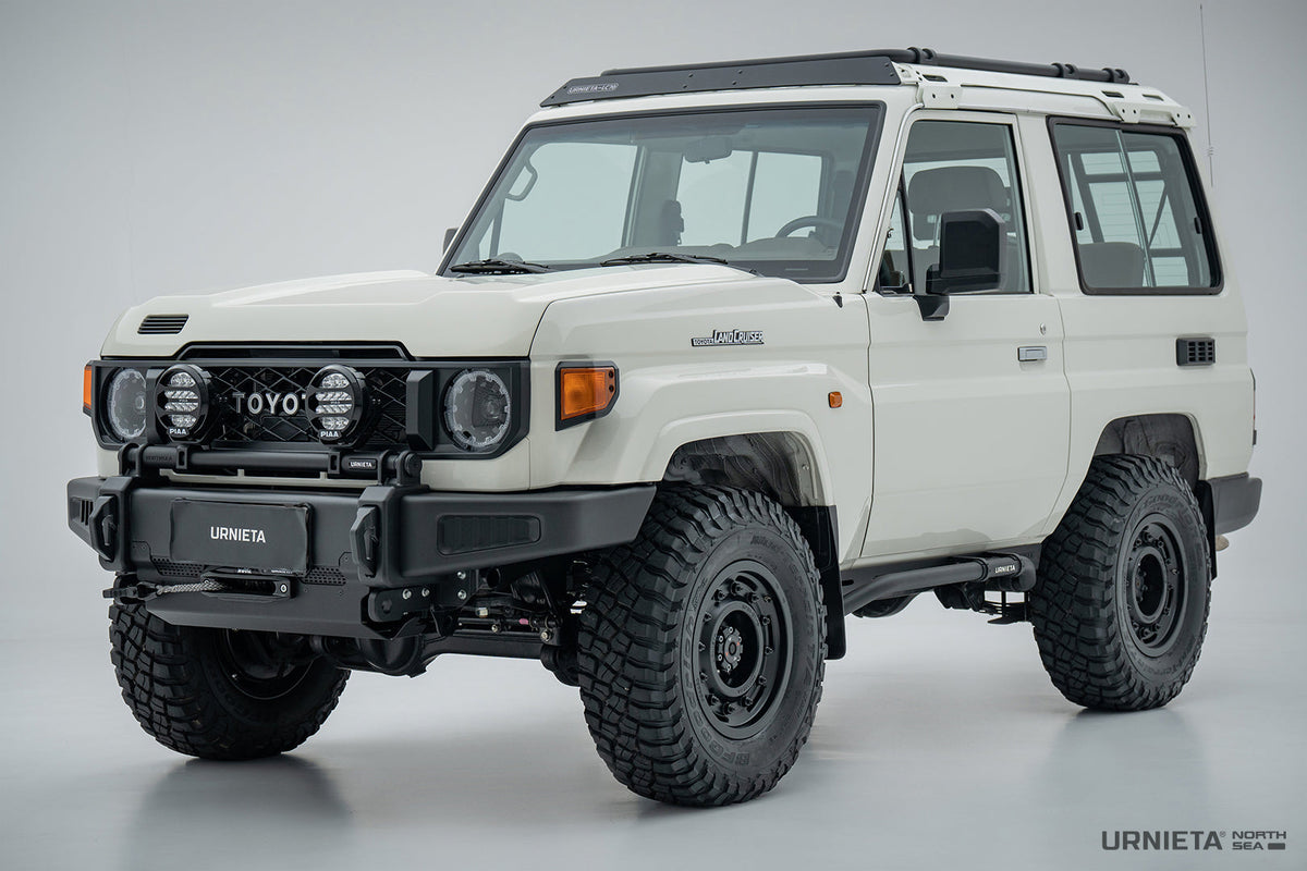 URNIETA Vintage Front Bumper