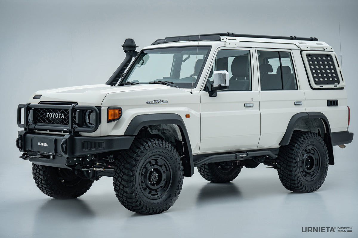 URNIETA Vintage Front Bumper