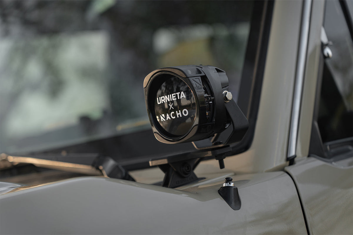URNIETA Windshield Light Mount System | 70 Series LandCruiser