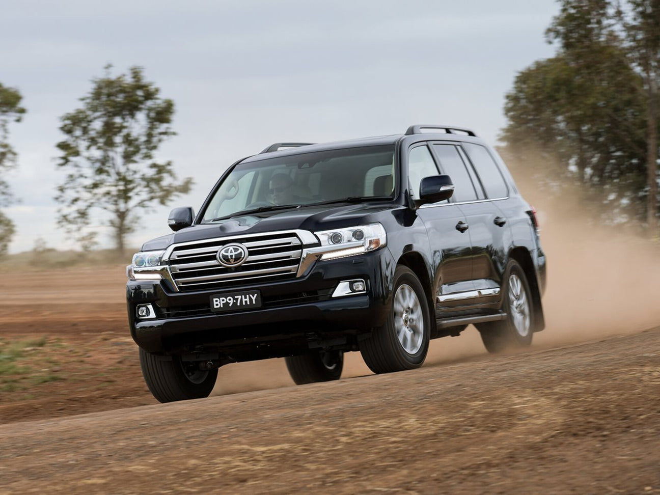 LandCruiser 200 Series | The 4WD Legend Continues
