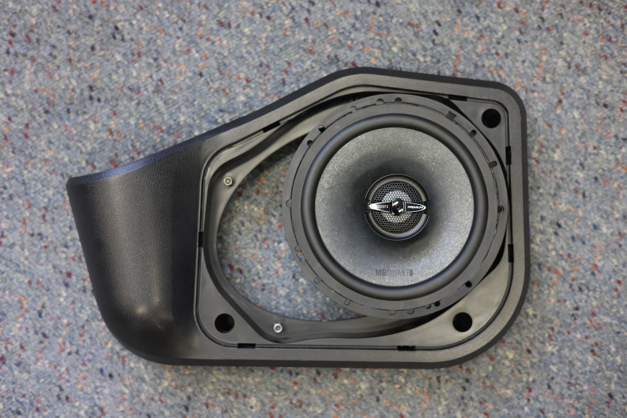 Door Pod with 6.5 inch speaker