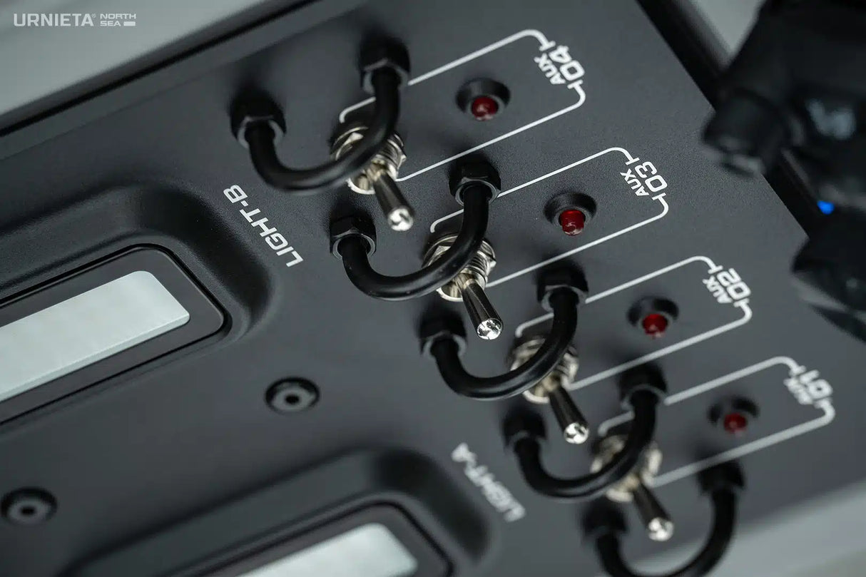 URNIETA Roof Console | 70 Series LandCruiser 2008–2026