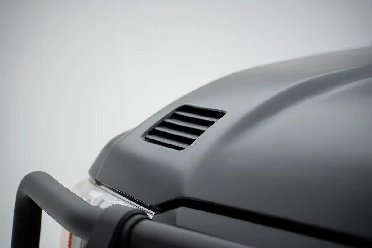 URNIETA Carbon Bonnet Kit | 70 Series LandCruiser 2007-2023