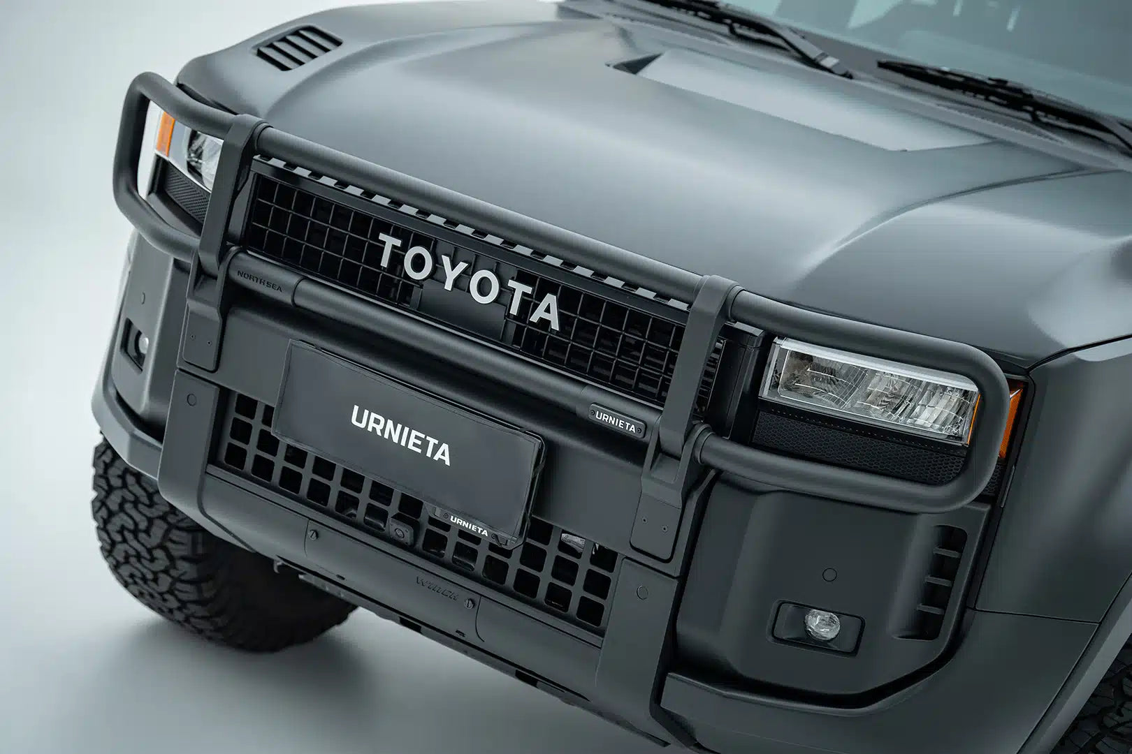 Urnieta front bullbar fitted to the 250 Series LandCruiser Prado