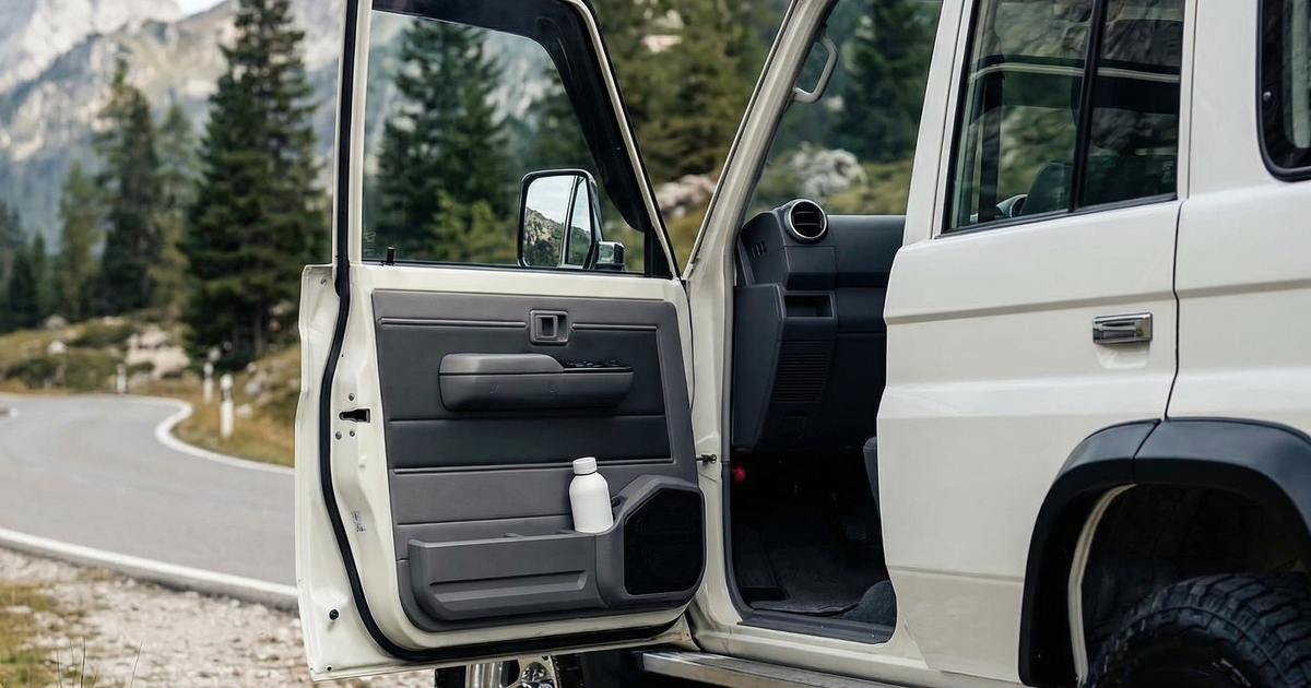 Front Speaker Door Pods with Pocket – PVS Automotive