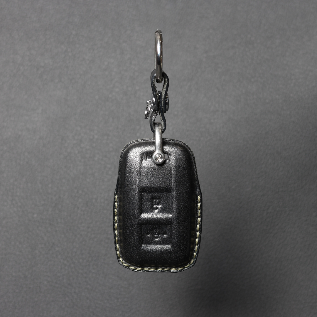 Remote Control Leather Cover to suit 70 Series LandCruiser