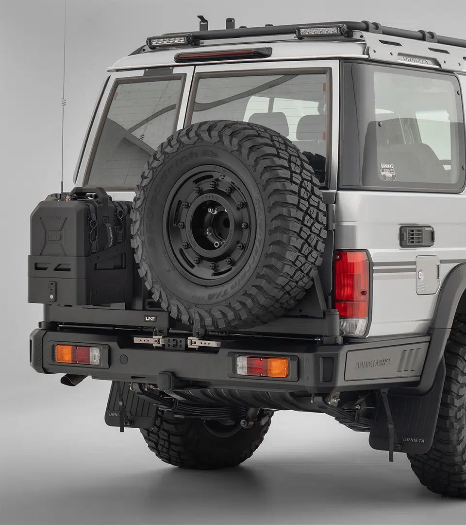 URNIETA Rear Bumper Kit image 5 | PVS Automotive