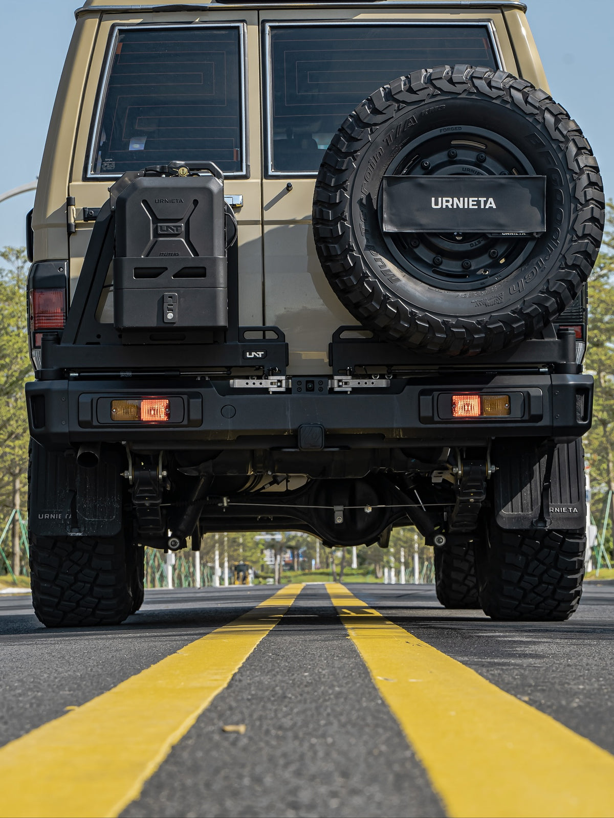 URNIETA Rear Bumper Kit | 70 Series LandCruiser
