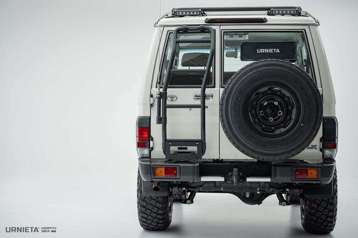 URNIETA Rear Door Ladder | 76 Series LandCruiser Wagon