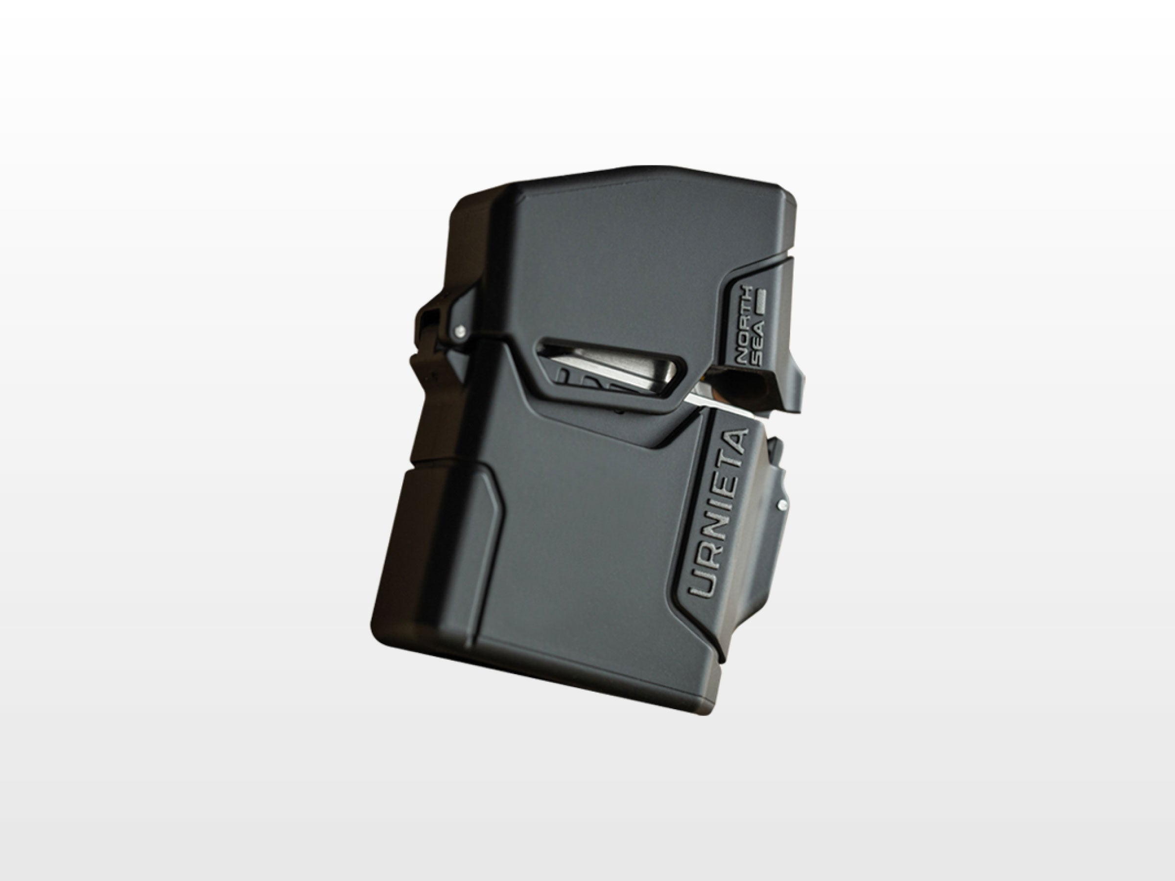 URNIETA Outdoor Lighter
